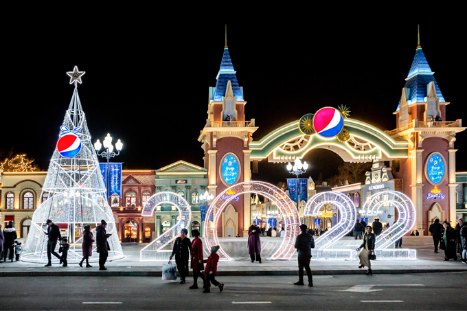 Pepsi предлагает окунуться в новогоднюю атмосферу и получить незабываемые эмоции в преддверии самого волшебного праздника