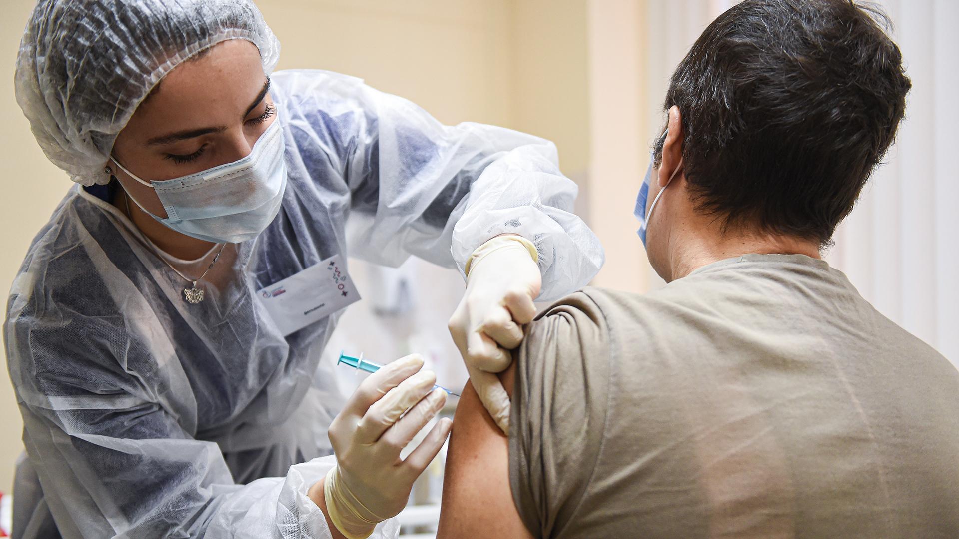Стало известно, кого в Узбекистане не будут вакцинировать от коронавируса