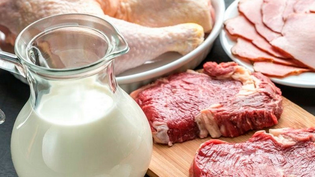 Узбекистан начнет закупать у Кыргызстана молоко и мясо 