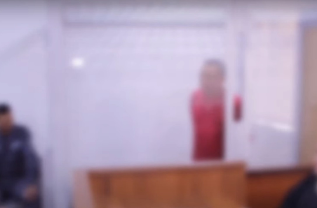В Фергане вынесли приговор мужчине, убившему ребенка в 2002 году (видео)