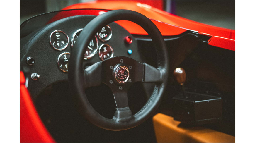 Фото: Lotus