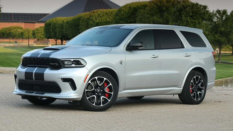 Dodge презентовал обновленный Durango