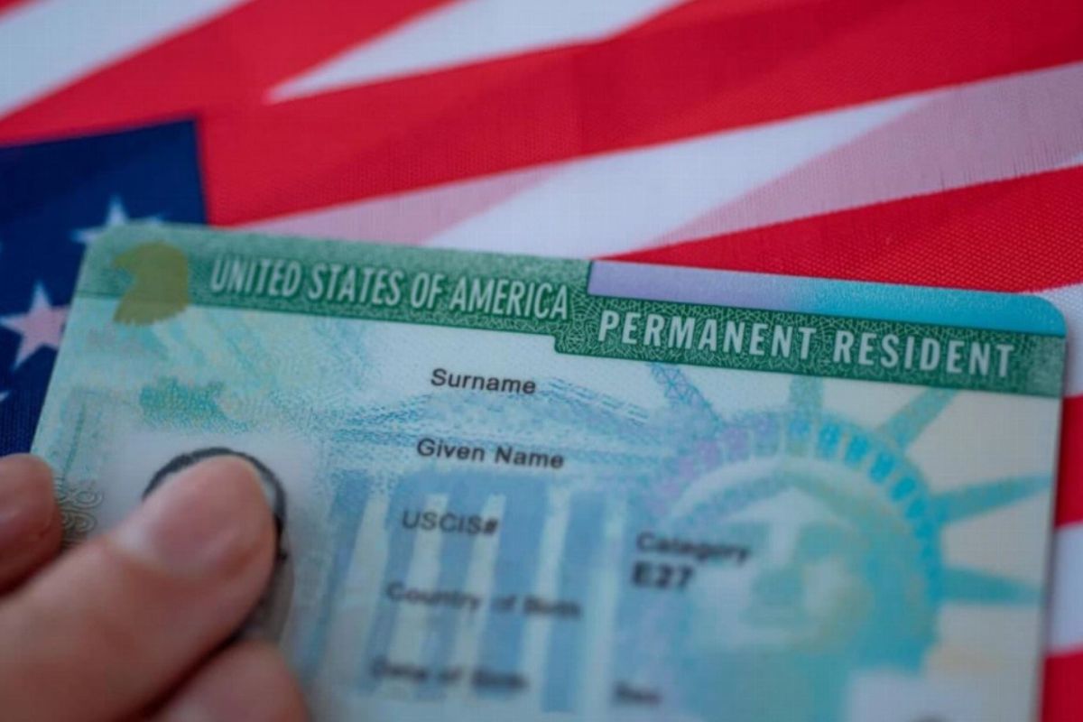 США ужесточили проверки по заявлениям на грин-карту и гражданство