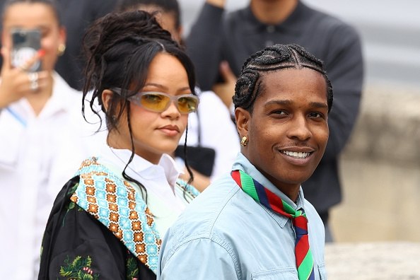 Фанаты требуют: Рианне пора бросить A$AP Rocky