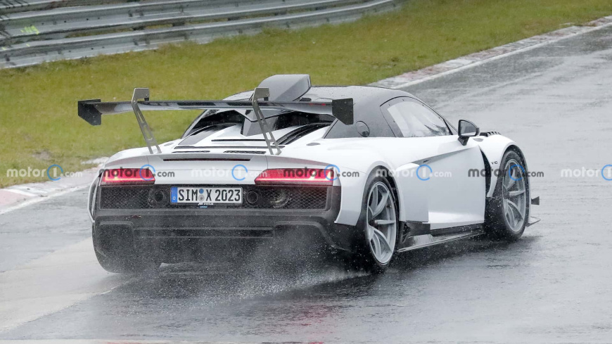 Фото: Motor1.com