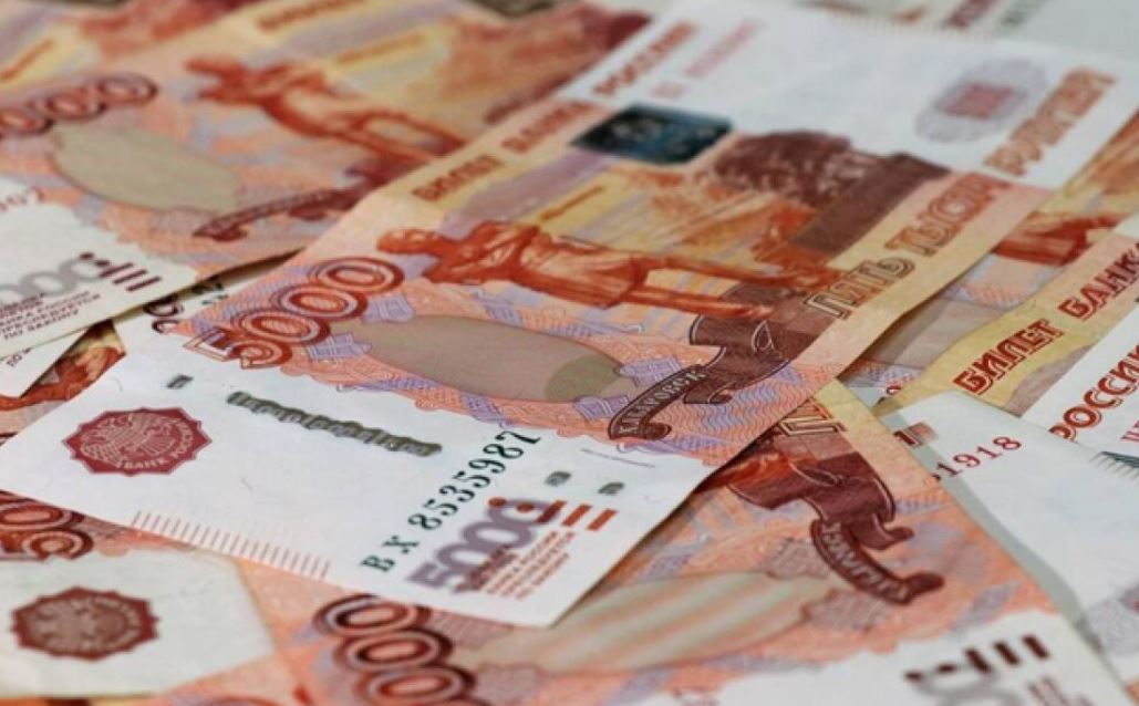 Курсы на 13 февраля: подорожали все валюты, кроме рубля