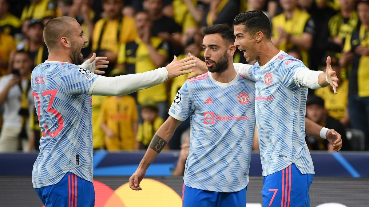 Роналду забил первый гол Лиги Чемпионов сезона 2021/2022 - видео 