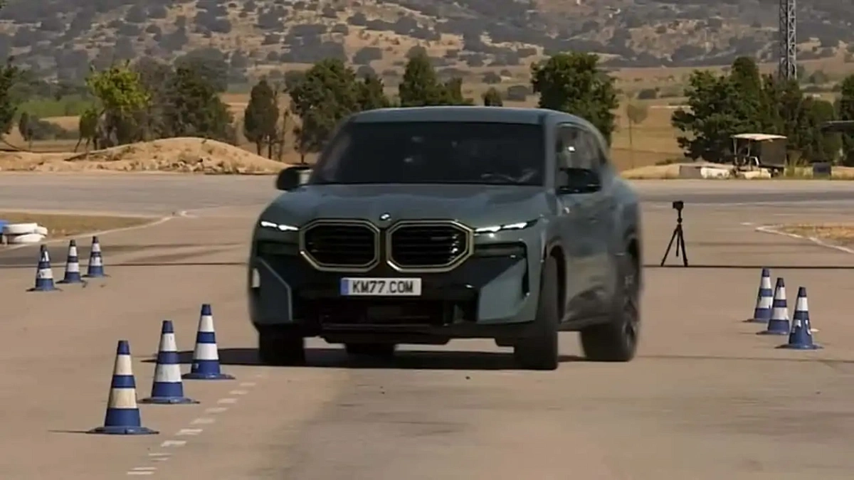 BMW XM прошел лосиный тест не самым убедительным образом (видео)