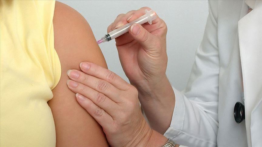 ВОЗ призвала не смешивать разные вакцины от коронавируса и делать прививки-бустеры