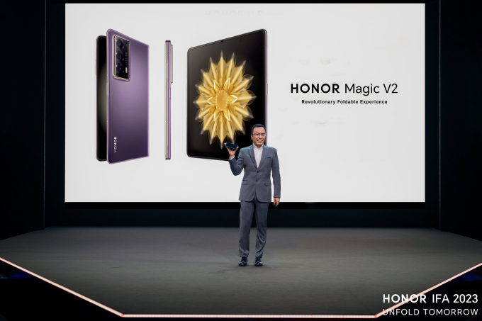 Состоялась презентация HONOR Magic V2