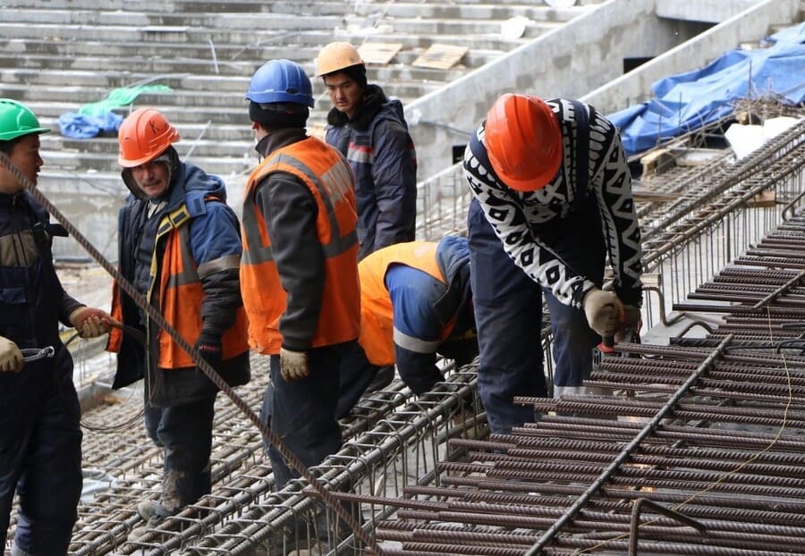 Россия может усложнить правила въезда трудовых мигрантов