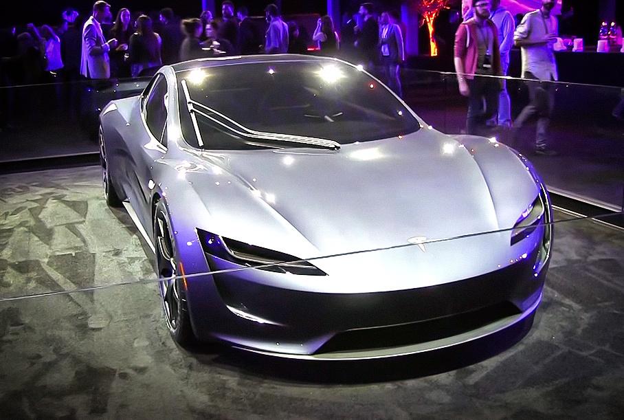 На новом Tesla Roadster будет один «дворник»
