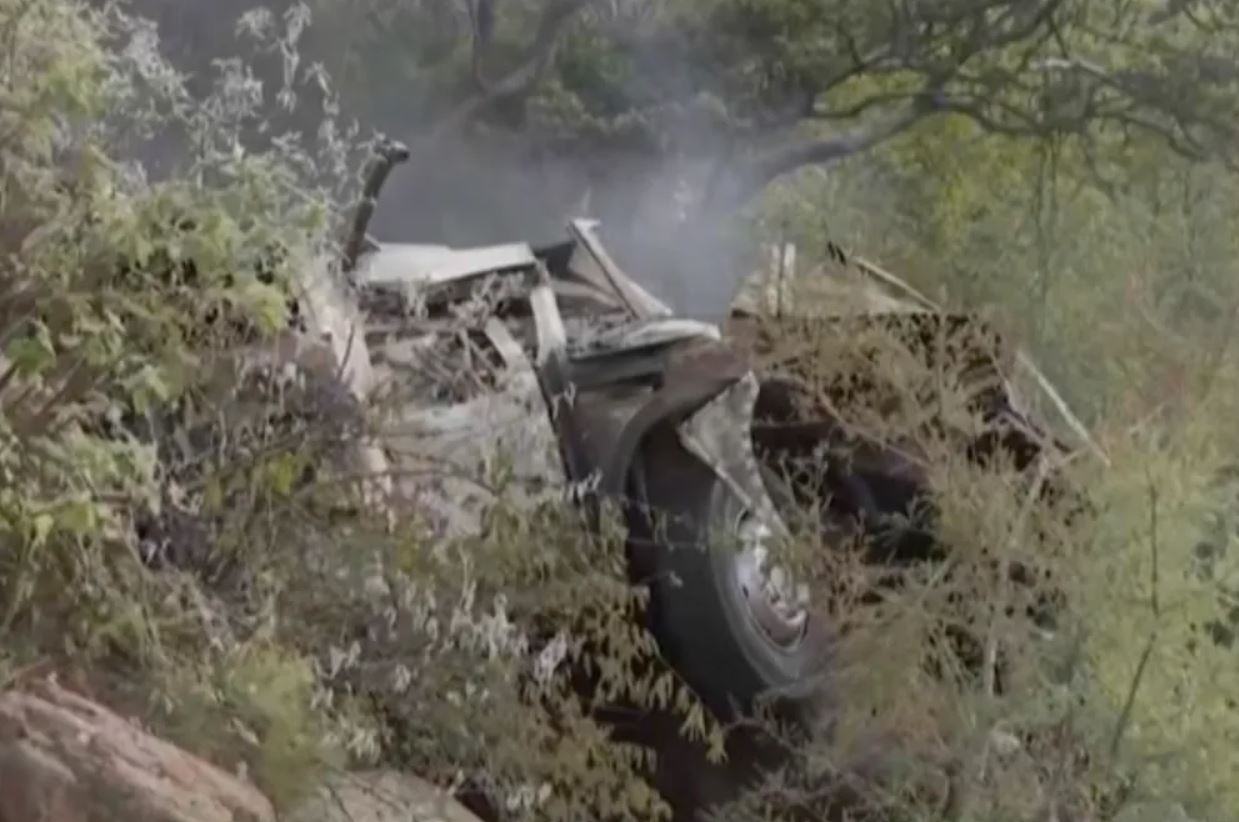 На севере ЮАР в результате падения автобуса с моста погибли 45 человек