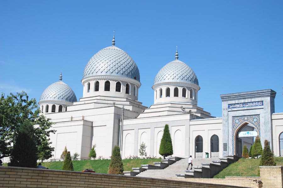 В мечети Ташкента появилась молитвенная комната для женщин