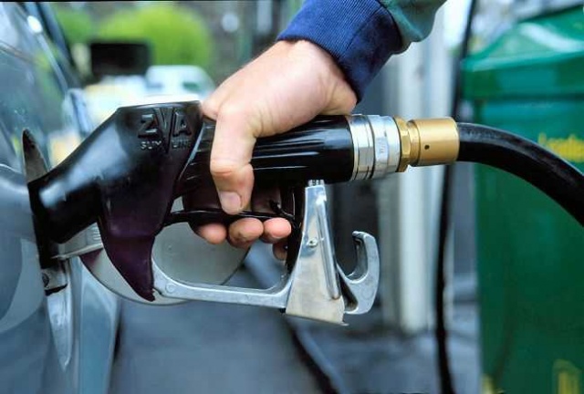 В «Узнефтепродукт» рассказали, повысится ли стоимость бензина