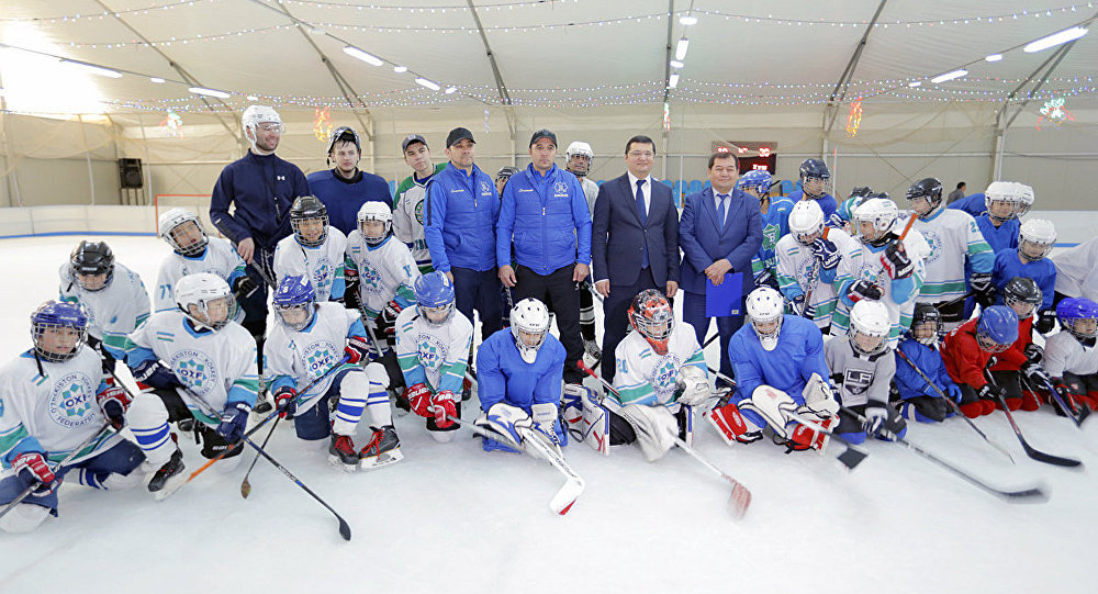 В Ташкенте открыли Федерацию хоккея 