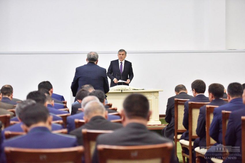 Шавкат Мирзиёев уволил трёх руководителей Хорезма