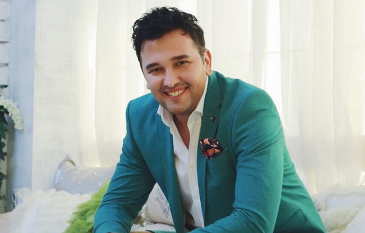 Заслуженного артиста Узбекистана Сардора Рахимхона и еще трех известных певцов лишили лицензий