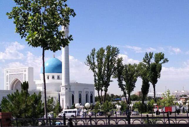 В Ташкенте на два часа перекроют ряд улиц в связи с похоронами главного имама Ташкента