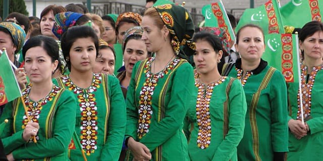 Гражданам Туркменистана запретили выезжать из страны