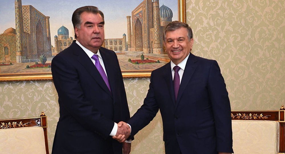 Президент Таджикистана Эмомали Рахмон собирается в Узбекистан