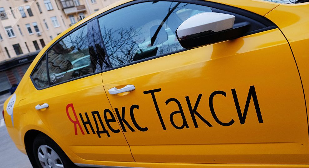 Водитель «Яндекс.Такси» из Узбекистана сломал челюсть пассажиру в Москве