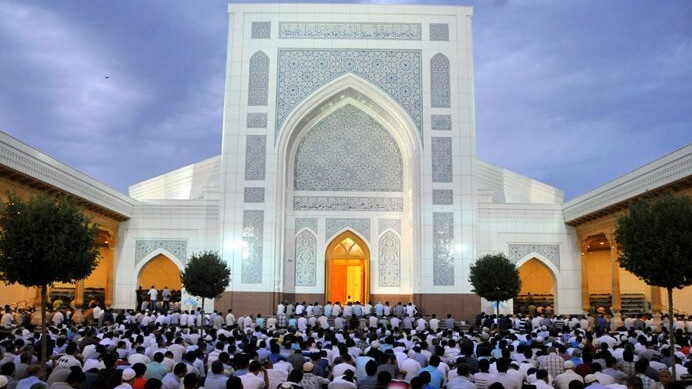 Муфтий Узбекистана назвал лицемером имама, пожаловавшегося президенту