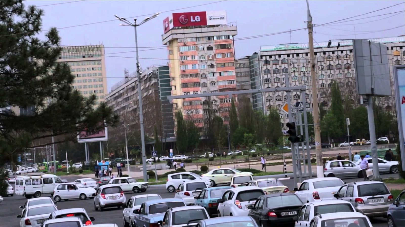 В Ташкенте ограничат движение на одной из центральных улиц (карта)