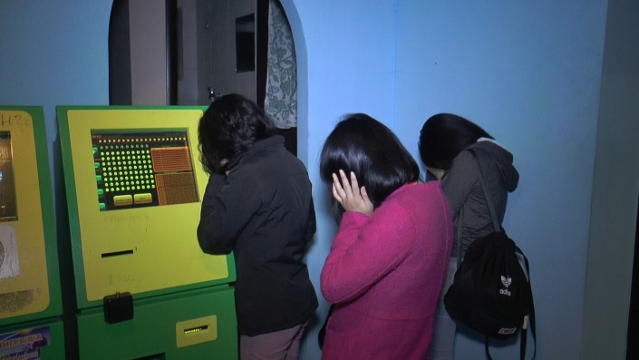 Восьмерых узбекистанок принудительно заставили заниматься проституцией в Астане