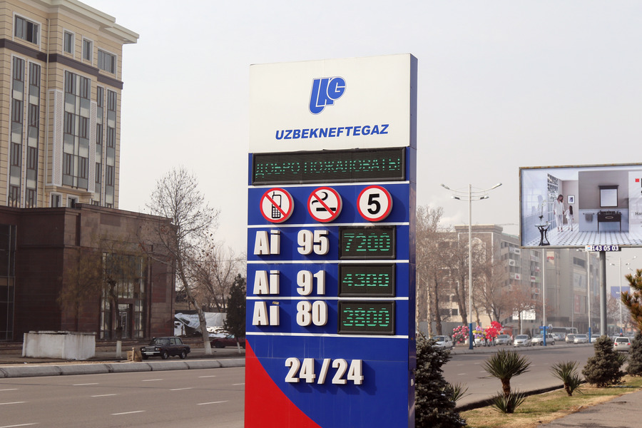 Названы новые цены на бензин в Узбекистане 