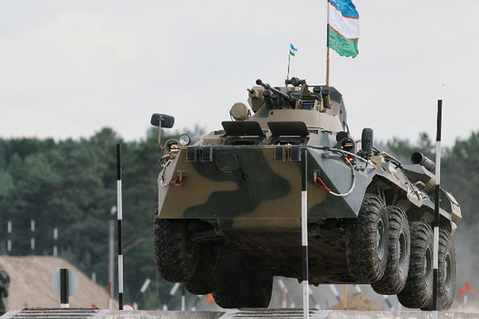 Страшное ДТП в Карши: «Ласетти» врезалась в колонну военных автомобилей