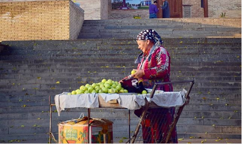 Узбекистанским женщинам предложили меньше работать