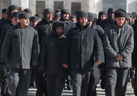 Узбекистанцы стали меньше убивать, грабить и насиловать