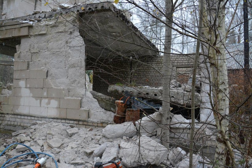 В Подмосковье двое узбекистанцев погибли под бетонной плитой