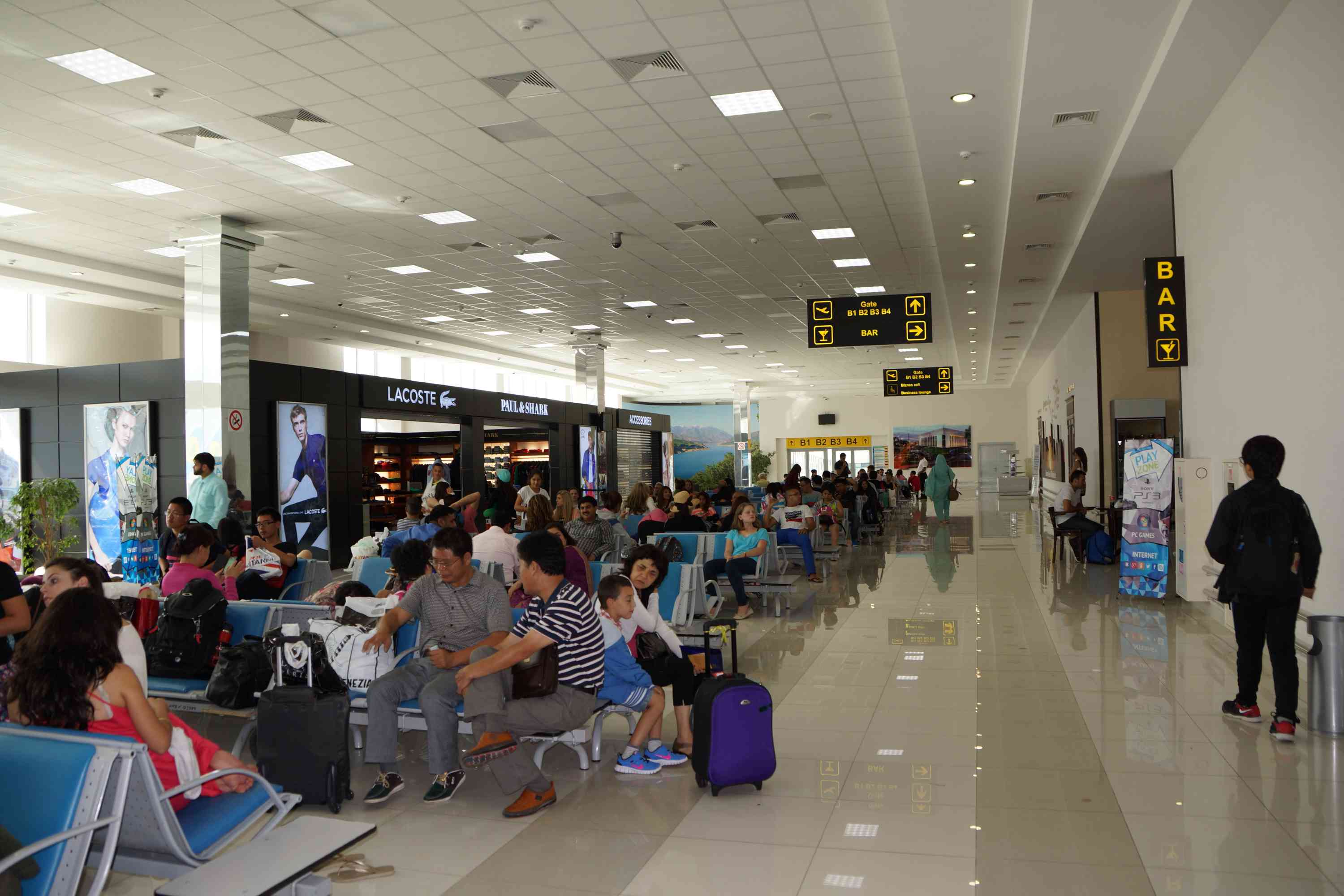 Ташкентский аэропорт впервые обзавелся туристическим центром