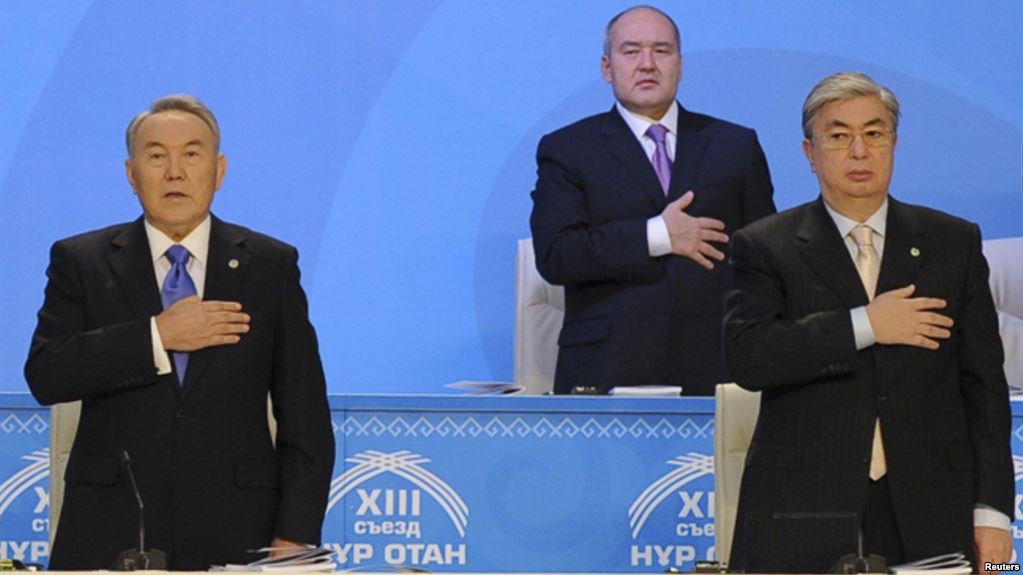 Экс-премьер с тремя высшими образованиями: главное о временном преемнике Назарбаева