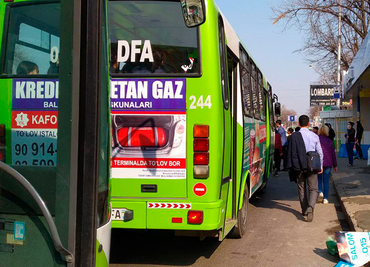В Ташкенте GPS-трекеры поймали сотни автобусов на быстрой езде