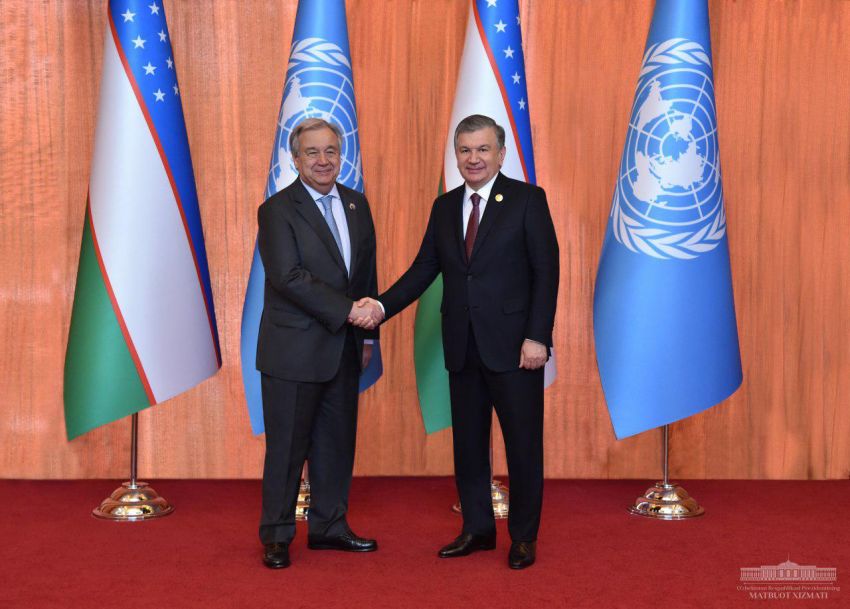 Президент встретился с Генсекретарем ООН в Пекине