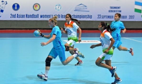 Гандболистки сборной Узбекистана  обыграли команду Кыргызстана со счетом 93:0