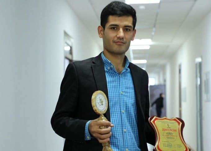 Узбекский студент снял фильм «Чай» и выиграл Гран-при на Каннском фестивале (трейлер)