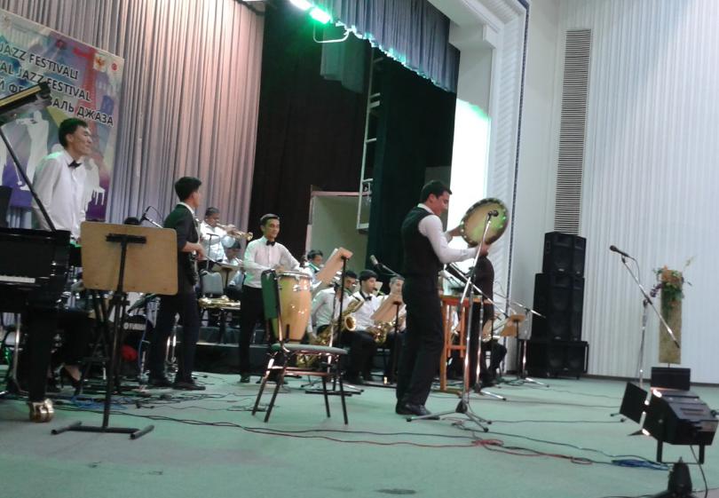 В Узбекистане музыкантам поднимут зарплату