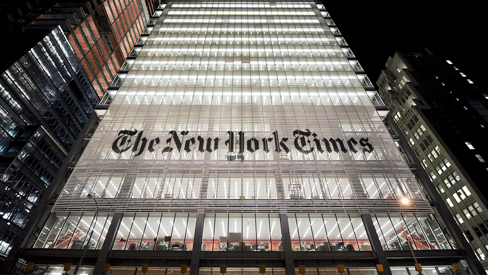 Трамп потребовал раскрыть источники  NYT 