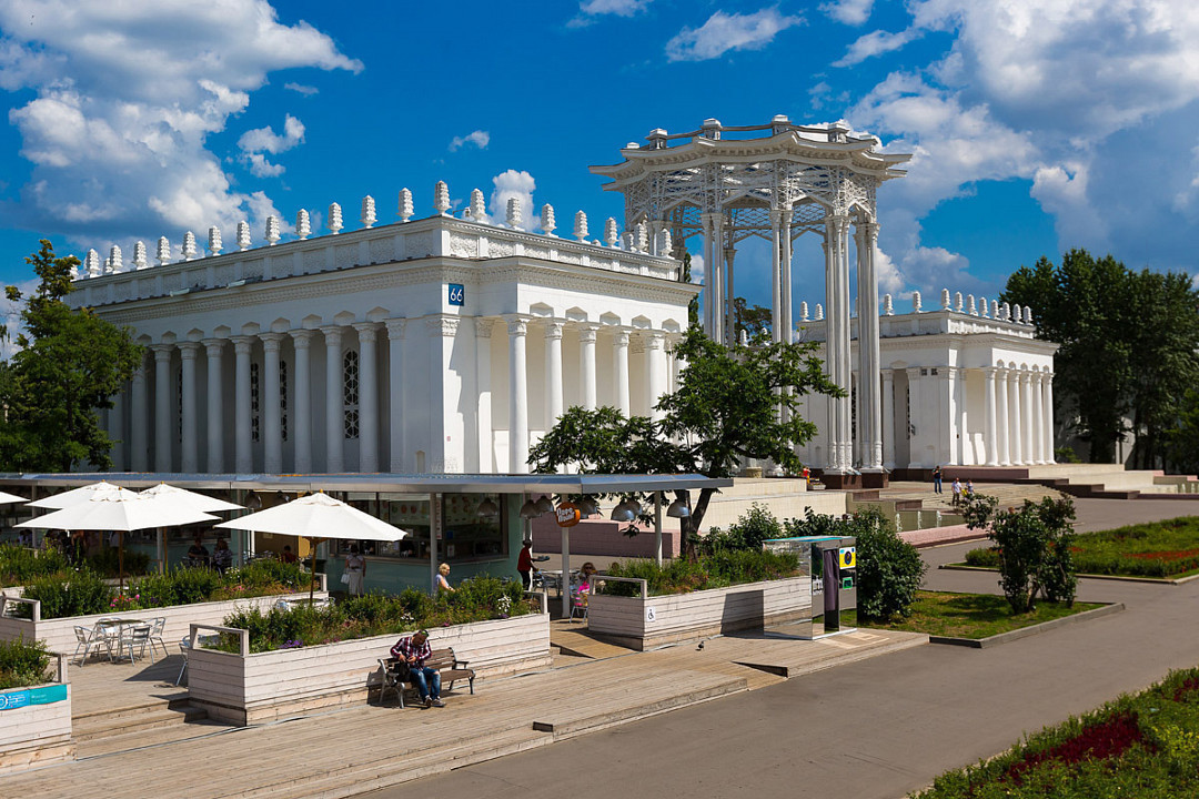 Узбекистан решил вернуть себе павильон на ВДНХ в Москве