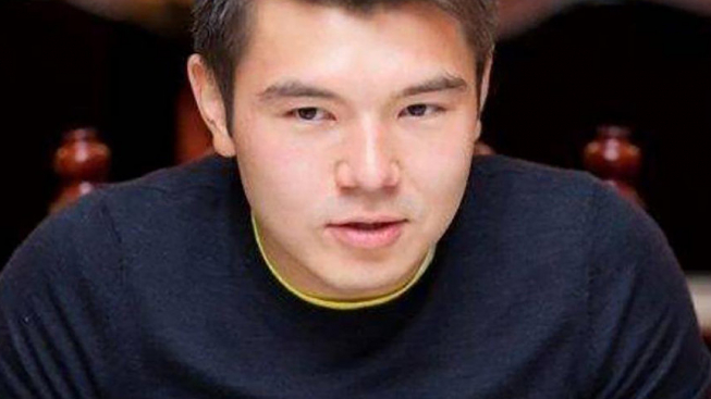 Внук Нурсултана Назарбаева пытался покончить с собой и покусал полицейского