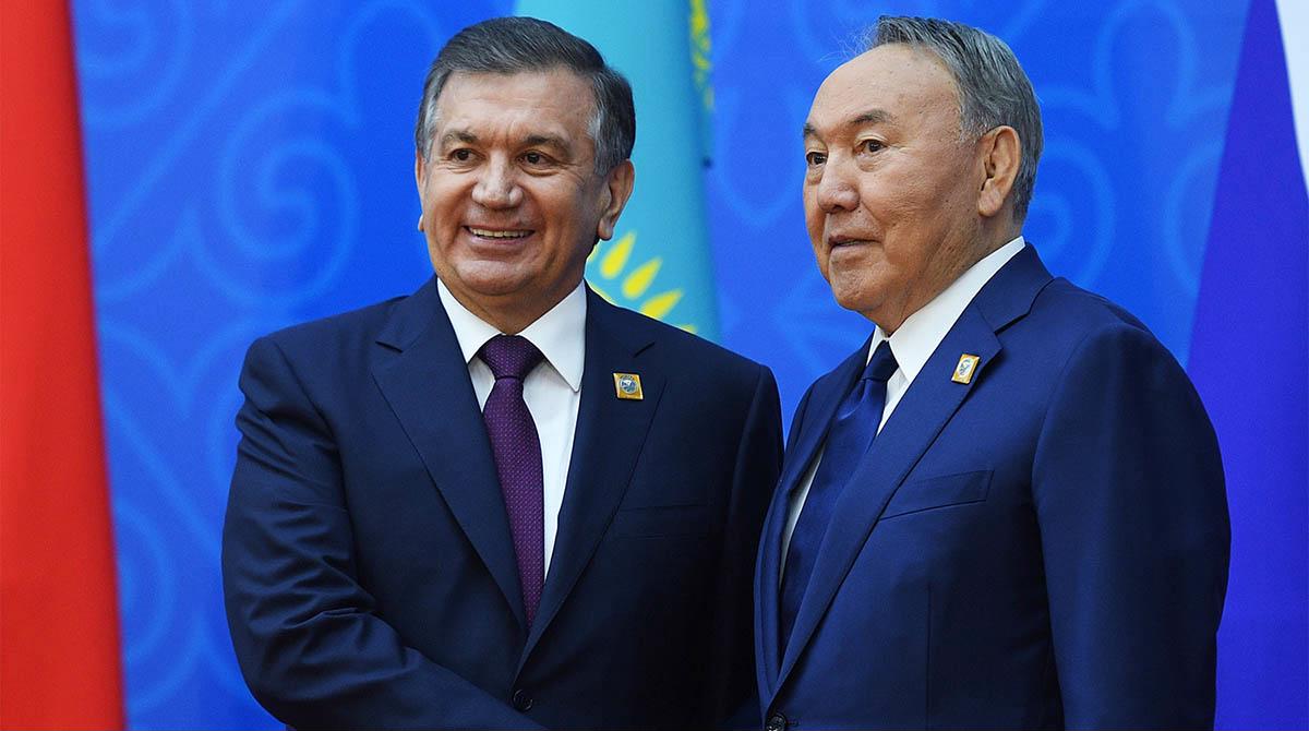 Шавкат Мирзиёев поздравил Нурсултана Назарбаева