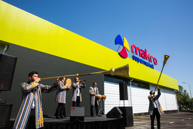 В Ташкенте состоялось официальное открытие первого круглосуточного супермаркета от сети Makro в Ecopark