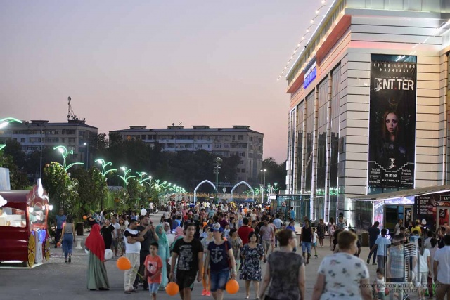 В Узбекистане отметили рост населения на 0.8%