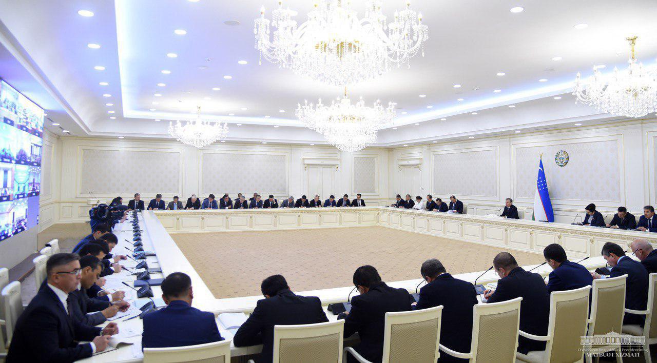 Президент поручил уволить замхокима и главного налоговика Кашкадарьинской области