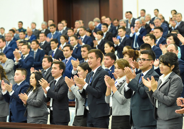 Узбекистан обзаведется Академией молодежи 