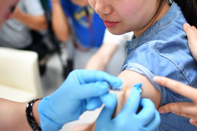 В Узбекистане пройдет вакцинация девочек против вируса папилломы